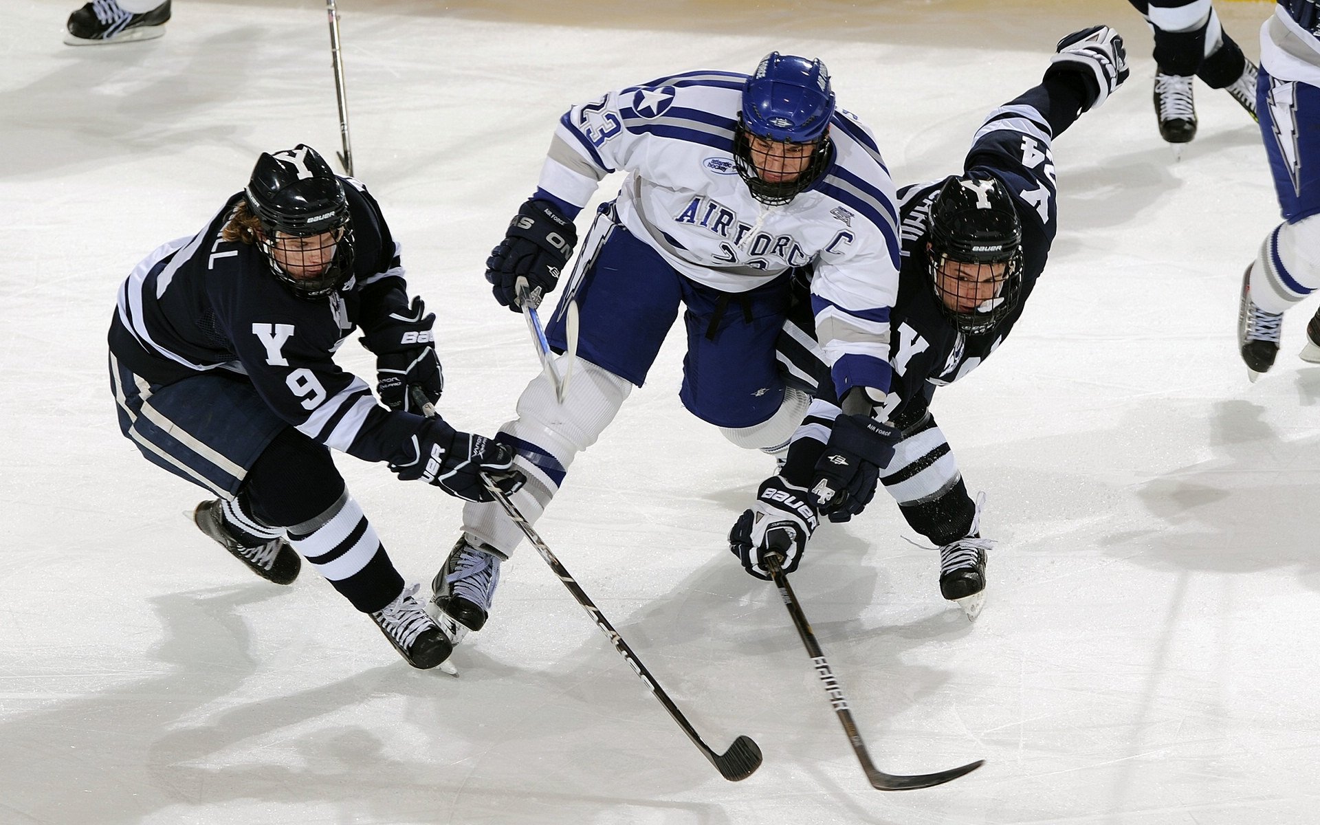 火箭发布幕后记录视频展示团队成长轨迹,火箭视频简介